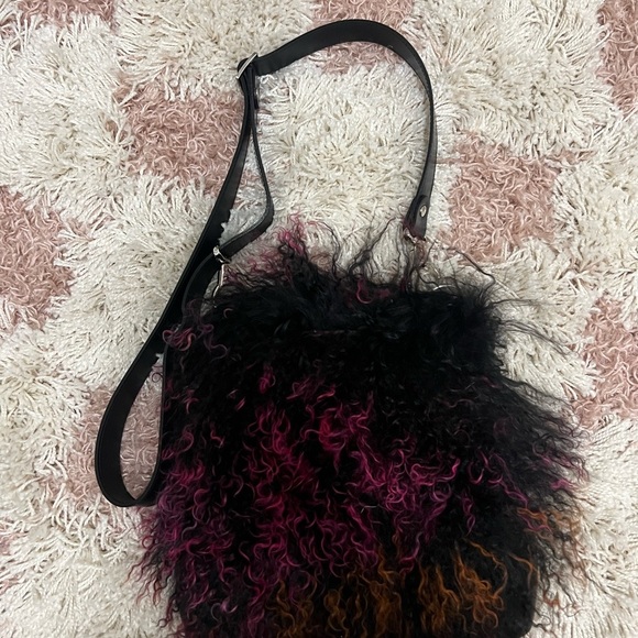 Paparazzi Black and Pink Fur Women Bag